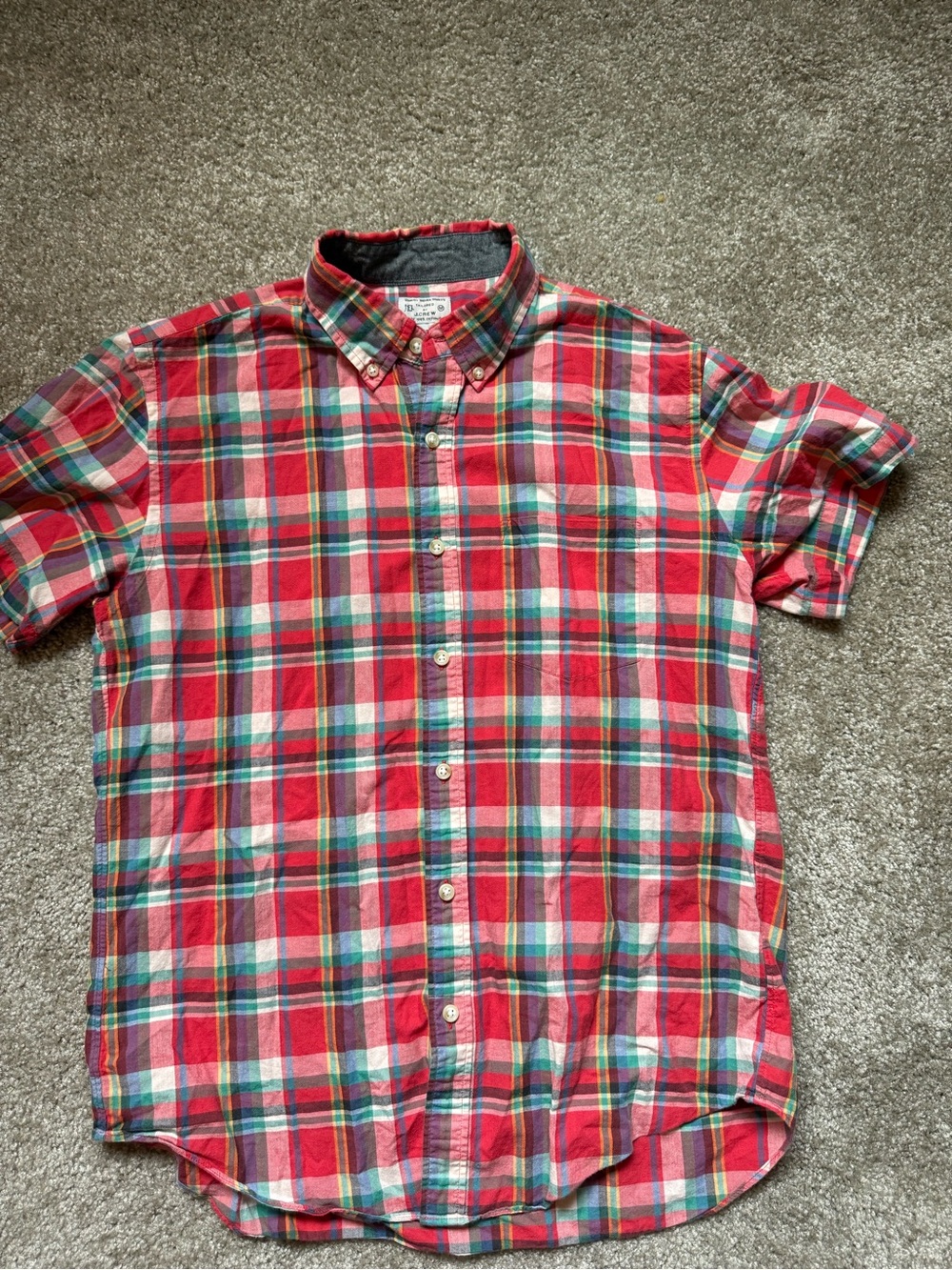 J. Crew Men's Red Green Plaid Short-Sleeve Button-Down Shirt